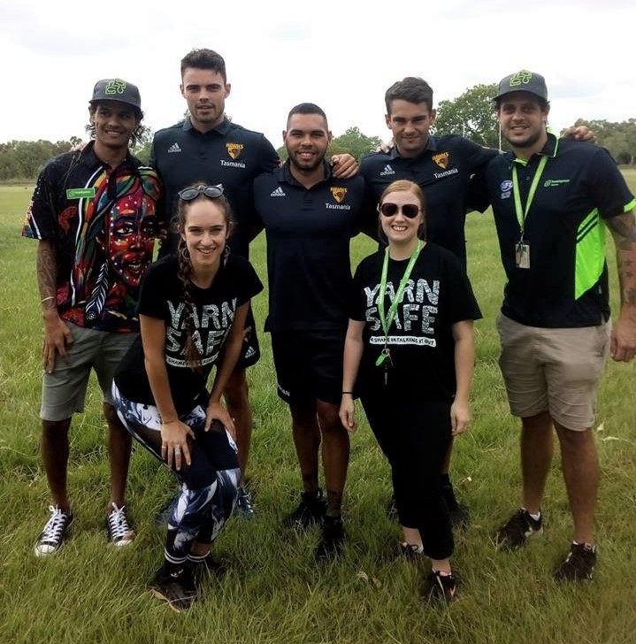 Hawthorn Football Club players join headspace staff in Katherine. 